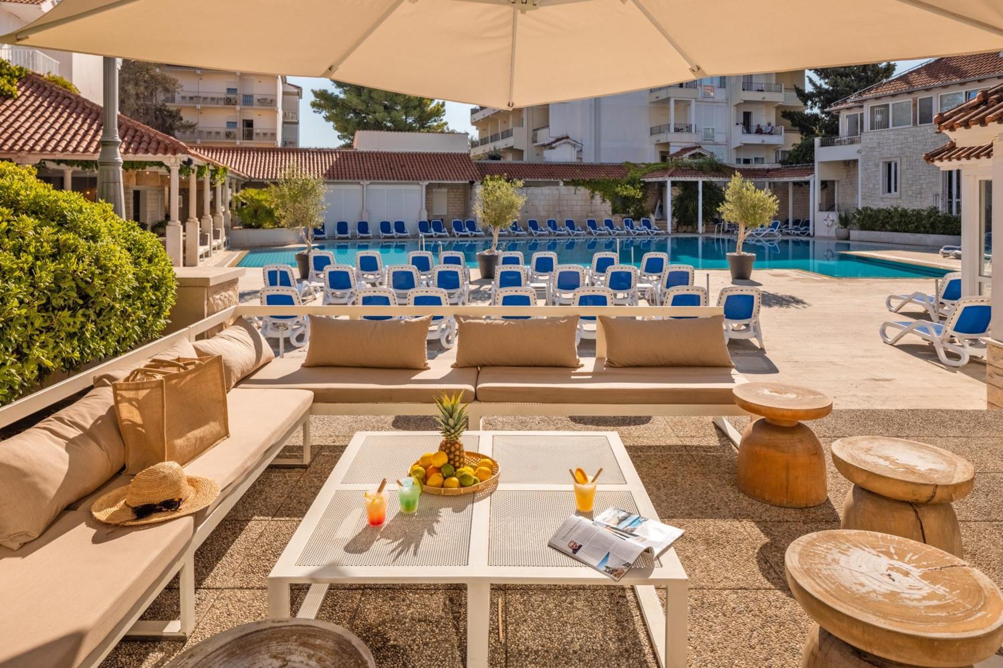 Hotel Waterman Kaktus Supetar Exterior foto